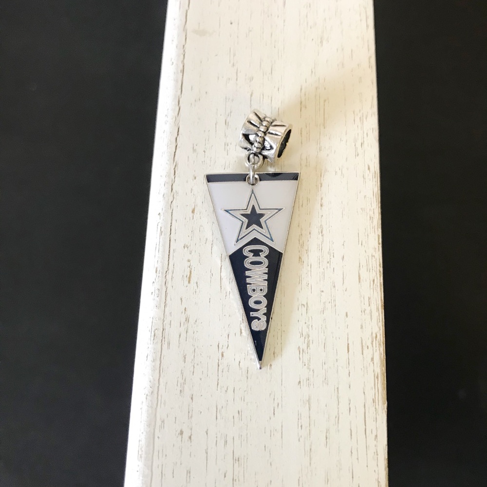 Cowboys charm